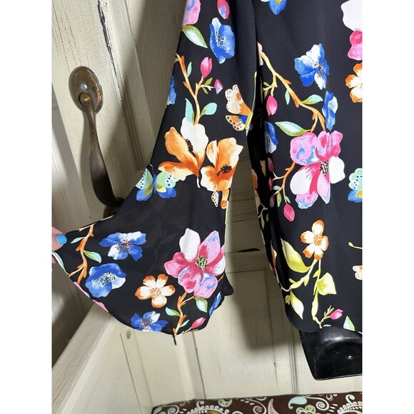 INC XS Top Low V Cut Floral Prints Long Bell Sleeves Sheer Lightweight - Picture 4 of 9